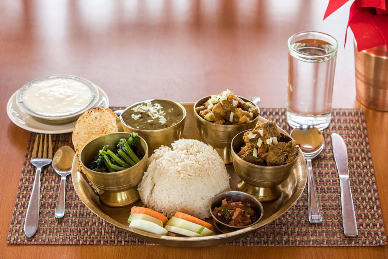 Nepalaya Hotel カトマンズ エクステリア 写真