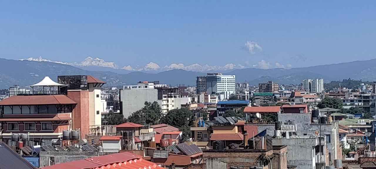 Nepalaya Hotel カトマンズ エクステリア 写真