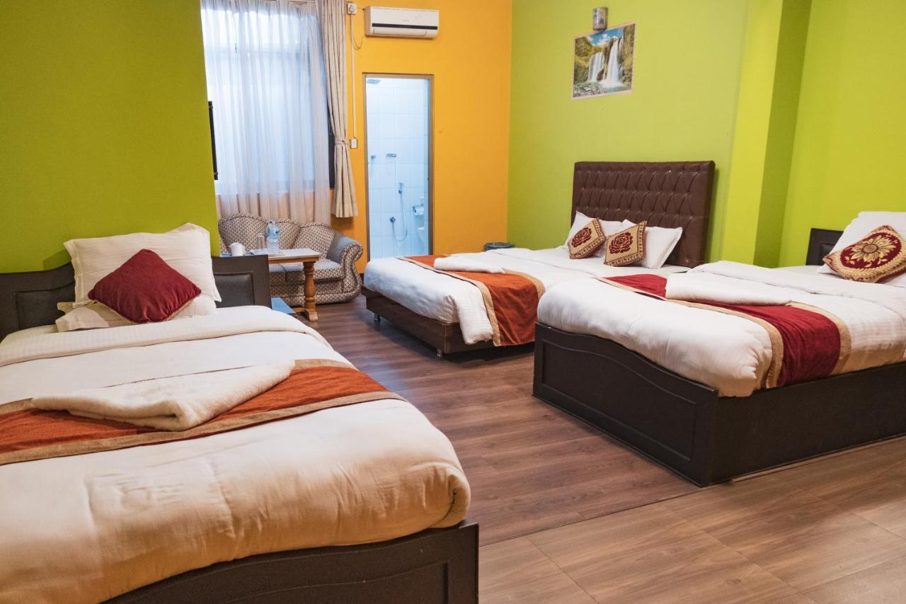 Nepalaya Hotel カトマンズ エクステリア 写真